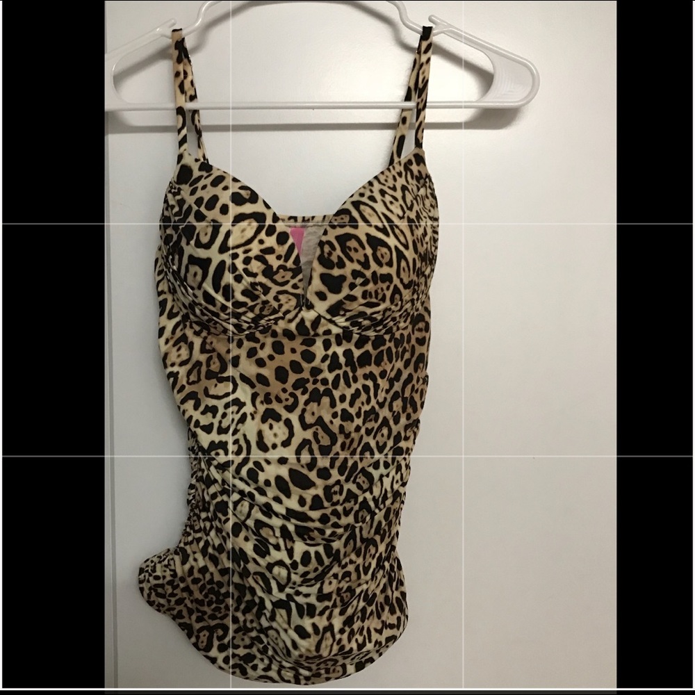 Victoria Secret bombshell tankini 36B
